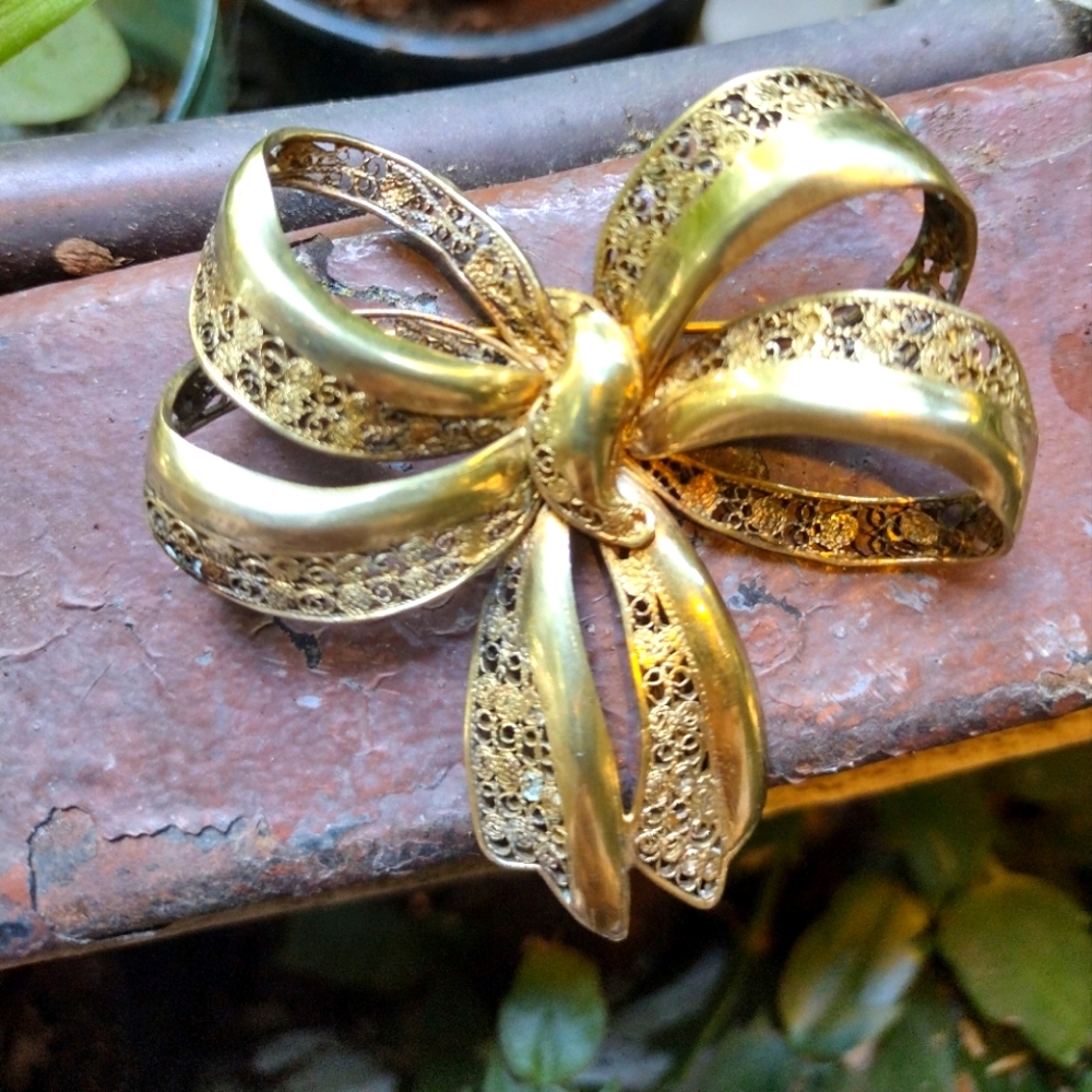Antique sterling silver,gold plated filigree brooch
